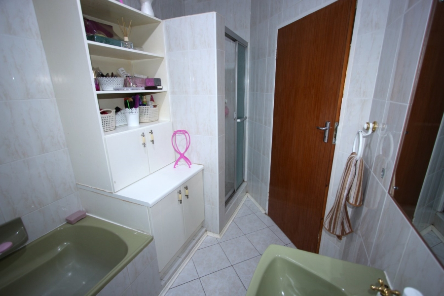 4 Bedroom Property for Sale in Riebeeckstad Free State